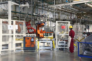 众泰金坛工厂竣工投产，大迈X5下线领航智能制造新篇章